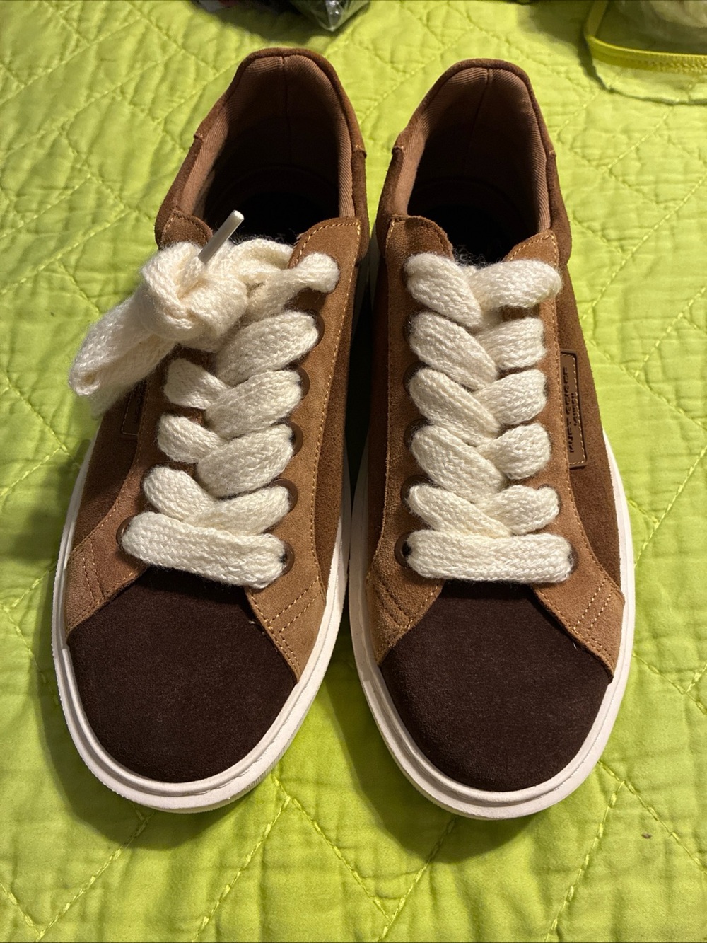 Kurt Geiger man’s lace up sneakers In Brown size 43